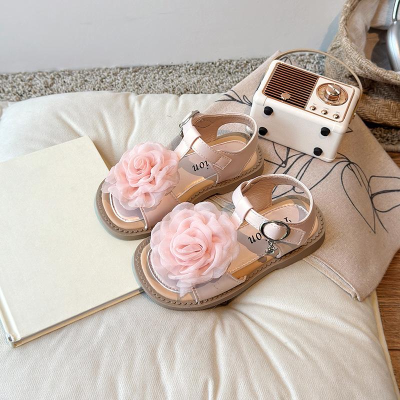 Girls Princess Shoes T-strap Big Flowers Kids Sandals Ins Trendy 2025 Summer New Girls Beach Shoes Non-slip Soft Sole Sweet