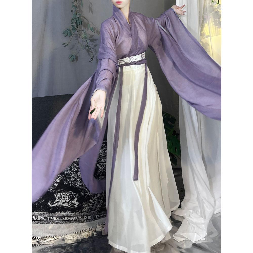 Denní dámský oblek čínské dynastie Wei a Jin ve stylu Hanfu s potiskem