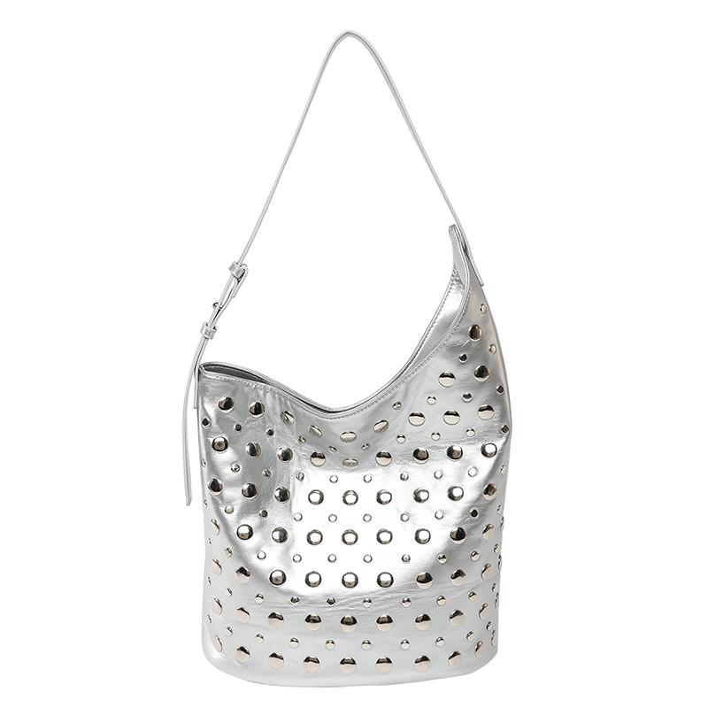 2025 New Super Cool Rivets PU Bucket Shoulder Bags Stylish Design Personality Large Capacity Armpit Bags for Women High Quality