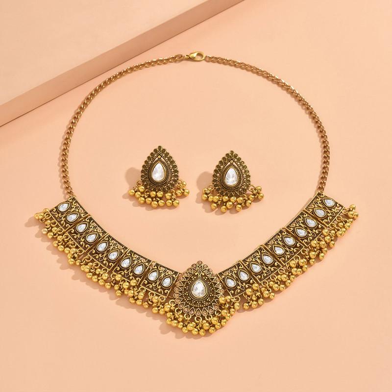 Water Drop Pendant Necklace And Earrings Set With Rhinestones For Women