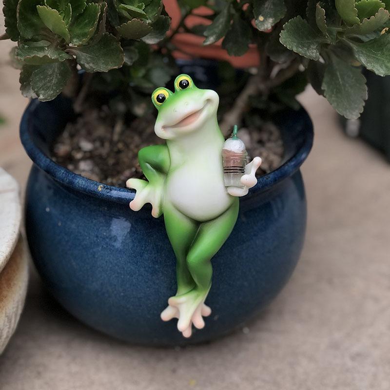 Frog Figurine Plant Hanger Decorations For Pots, Miniature Frog Statue Outdoor Women Gifts Frog Garden Decor Planter Pot Hugger