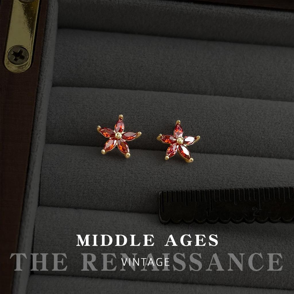 Бордовые серьги-гвоздики с цирконом в виде кленового листа Модные серьги для деловых женщин с характером Женские