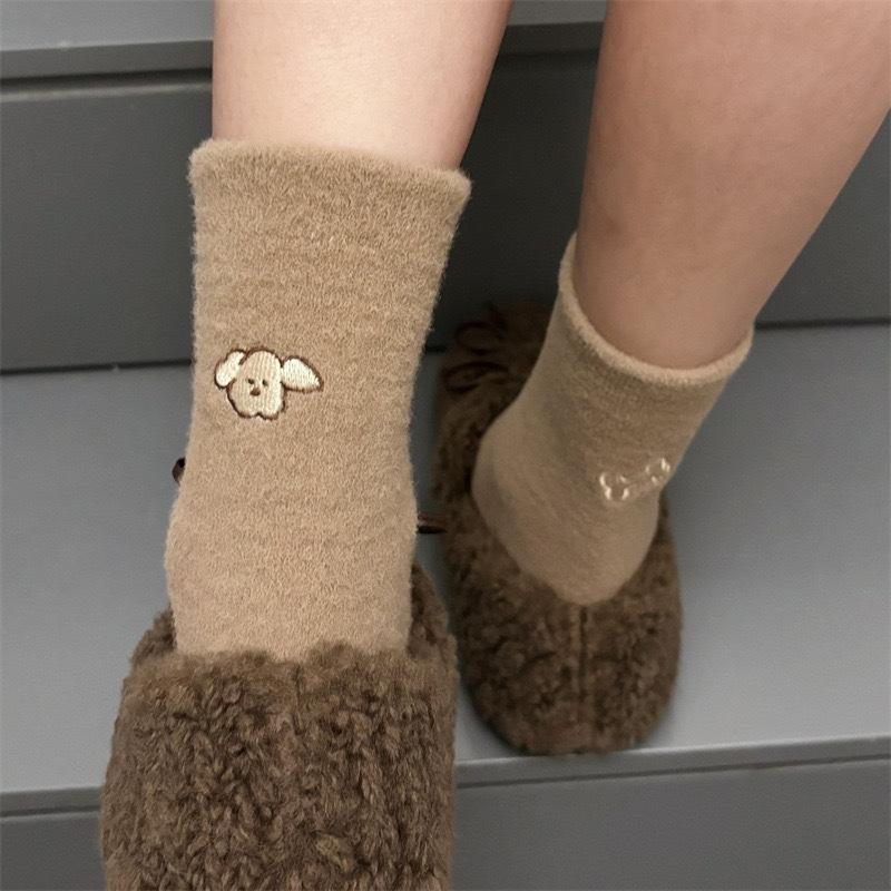 Thickened Australian Velvet Solid Color Medium Tube Socks Children'S Socks Velvet Coffee Color Confinement Socks Casual
