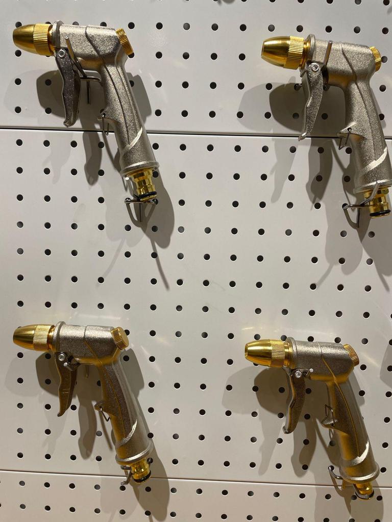 High-Pressure Car Wash & Garden Watering Gun with Copper-Plated Aluminum Alloy Head