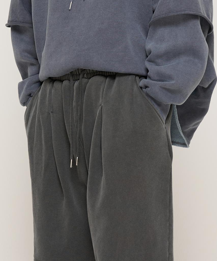 CARGOBROS In Pig Brushed Training Wide Straight Pants (Charcoal)