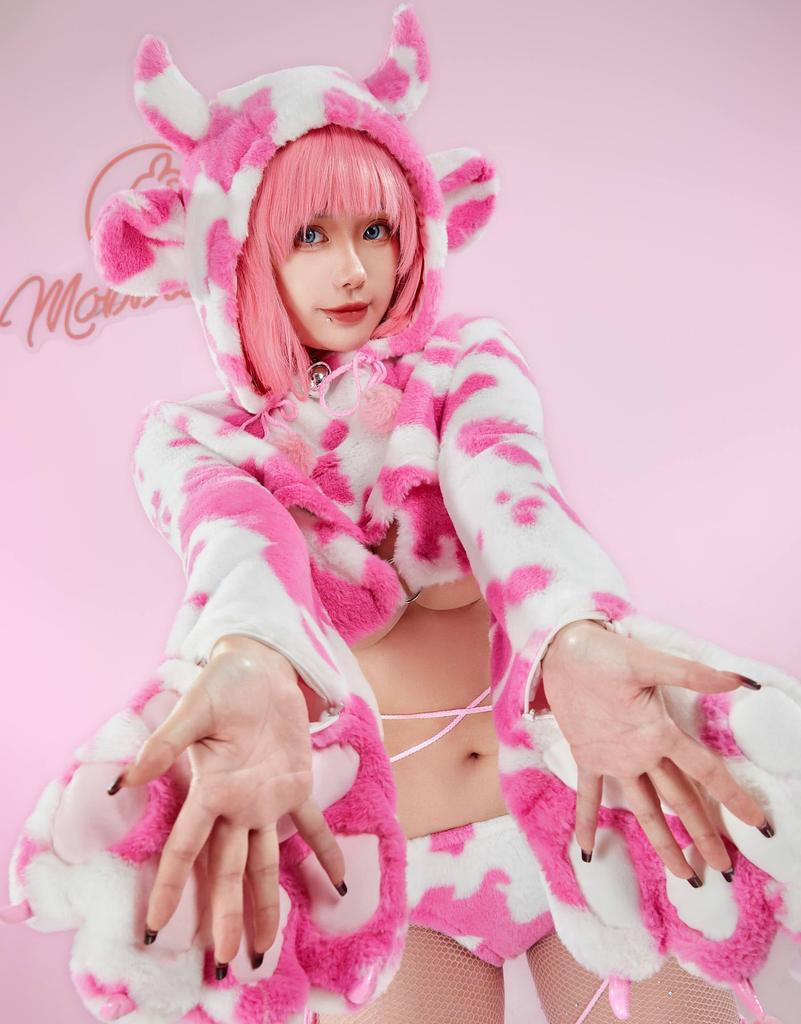 Mobbunny Beautiful Cosplay Long and Dairy Sexy and Cute Outfit Perfect for Transformation and Pink Women's Costume, Anime/Game Costume, Sleeves,