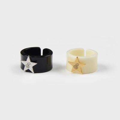 Eireve BLACK AND WHITE STAR RING SET (2PCS)
