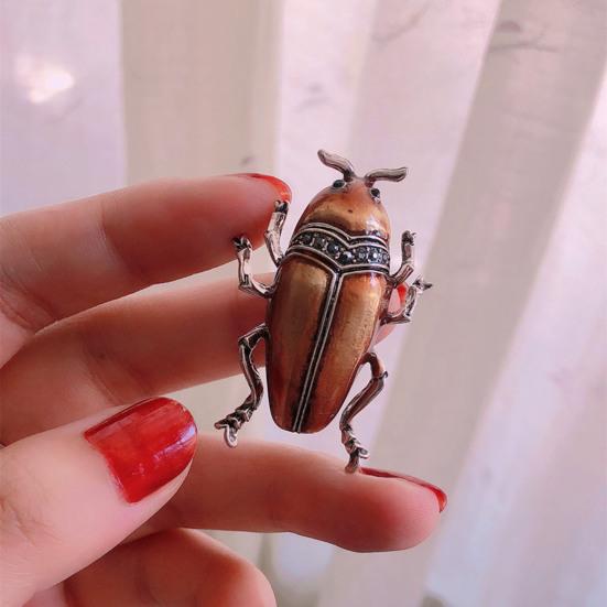 Vivid Electroplating Lapel Pin Alloy Unique Beetle Shape Enamel Pin Clothing Jewelry