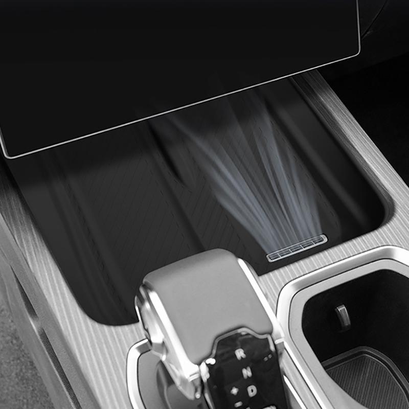 Car Central Control Wireless Charging Anti-slip Protector Mat Phone Holder Pads Cover For JAECOO J7 2024 2024 Interior Accessori