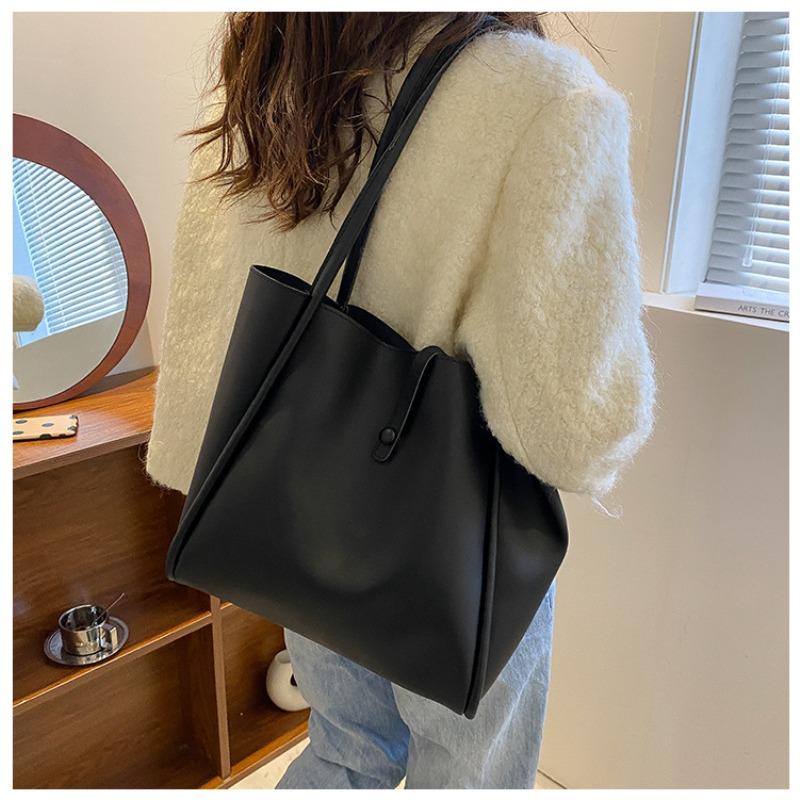New solid color mother and child bag simple trendy portable tote large capacity retro spring fashion shoulder bag
