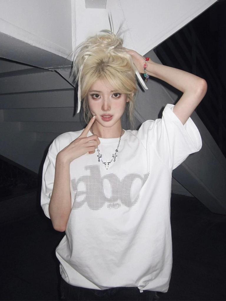 Plus Size Women's White Letter Print Short-Sleeve T-Shirt - Trendy Summer Casual Top