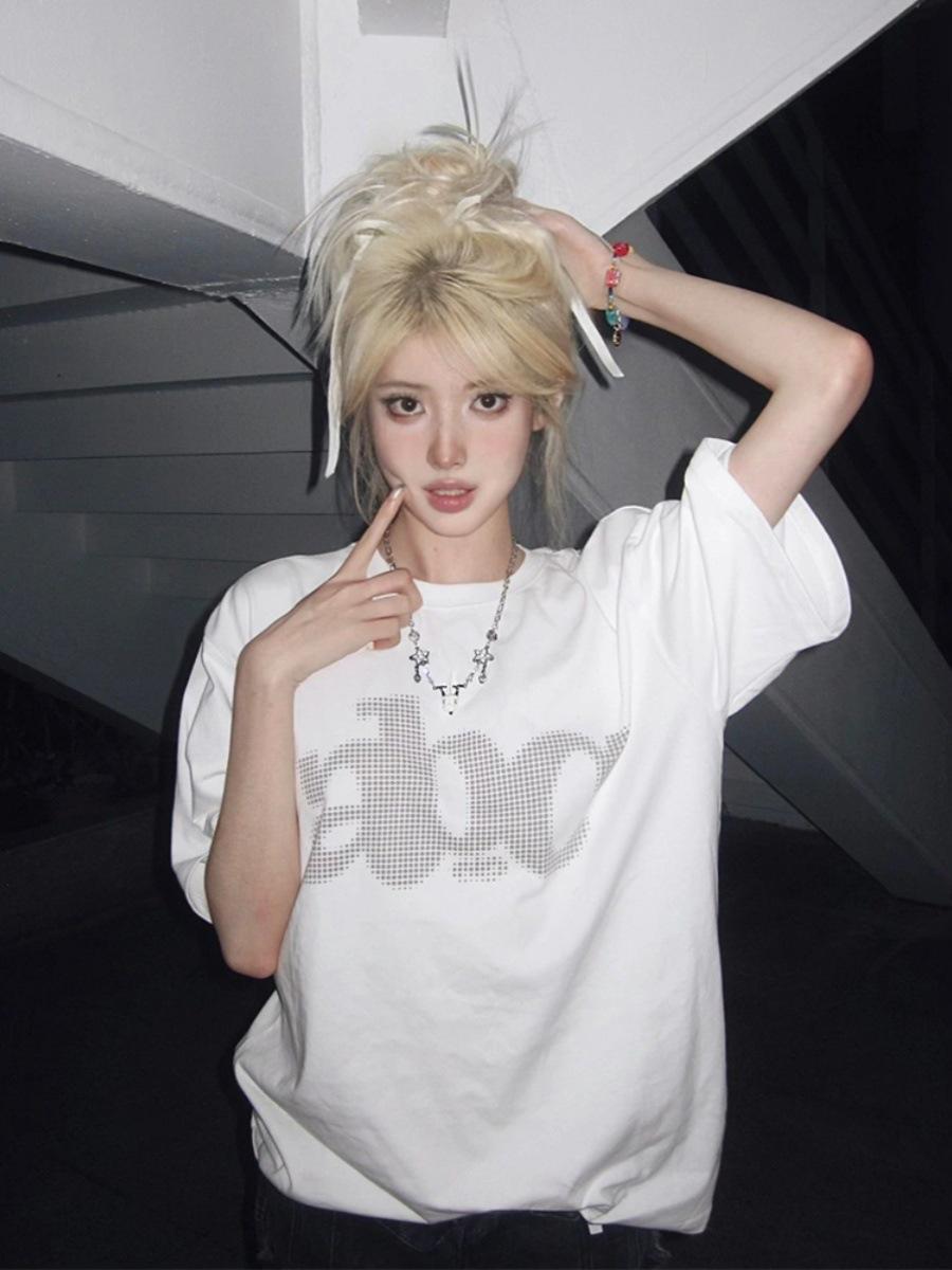 

Женская футболка больших размеров с принтом белых букв, с коротким рукавом - модный летний повседневный топ 3XL (145-160 jin)