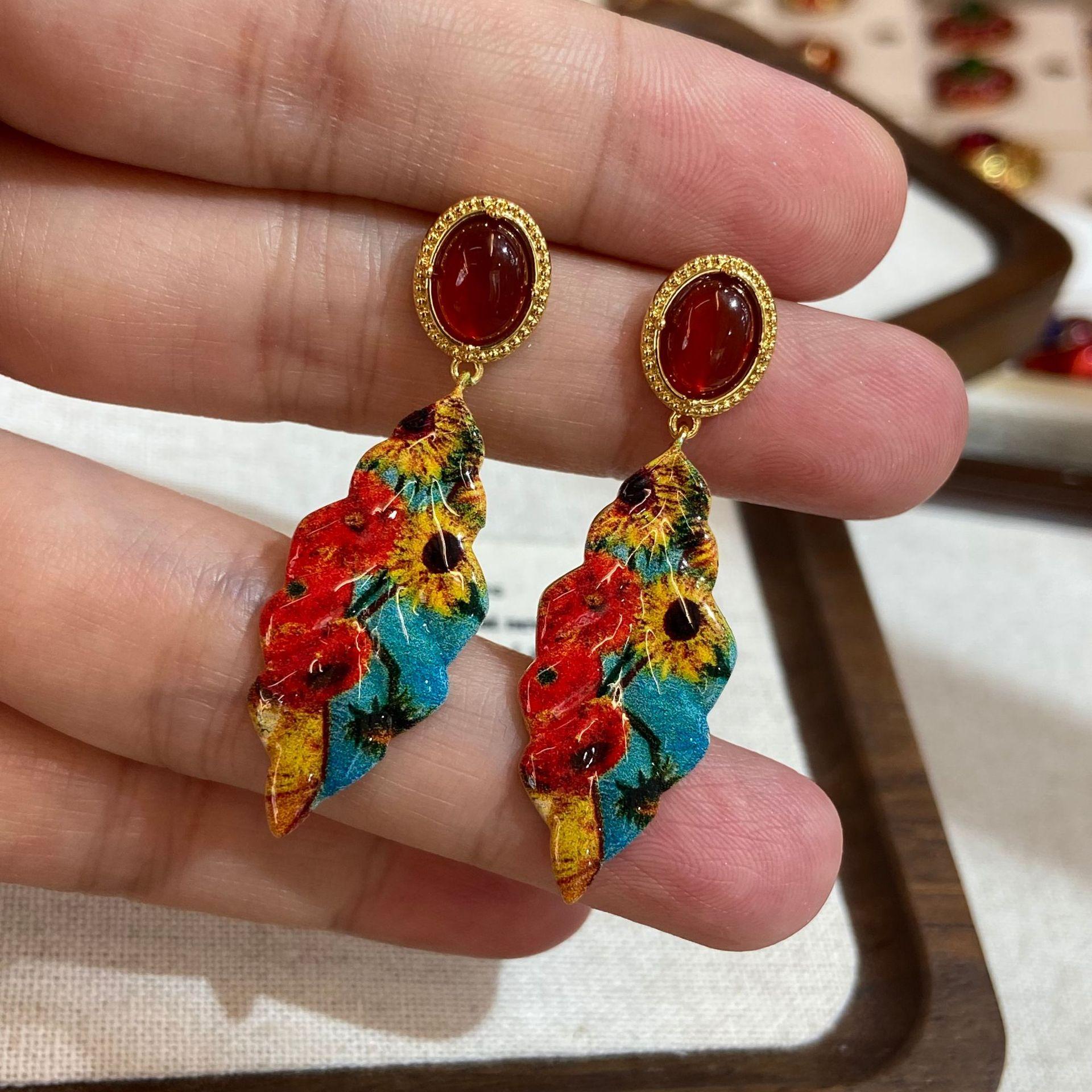 

Spring And Summer Gentle And Sweet Oil Painting Earrings Romantic Red Seaside Vacation Style Earrings Dream Atmosphere Earrings