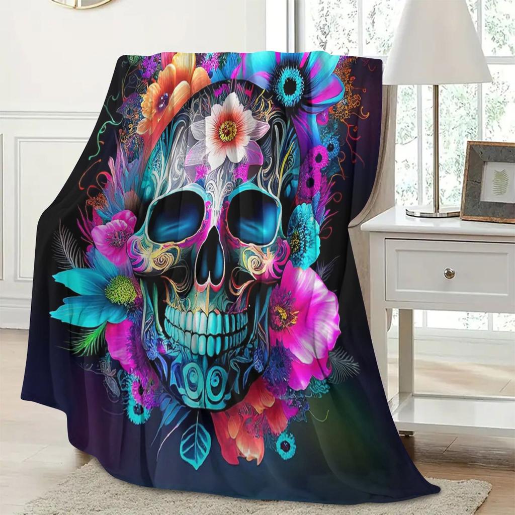 1pc Cozy Skull Print Flannel Throw Blanket - Contemporary Digital Print Soft and Warm All-Season Knitted Polyester Blanke