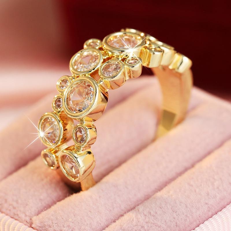 Aesthetic Inlaid White CZ Women's Ring Trendy Gold Color Geometry Daily Wear Party Jewelry Anniversary Gift