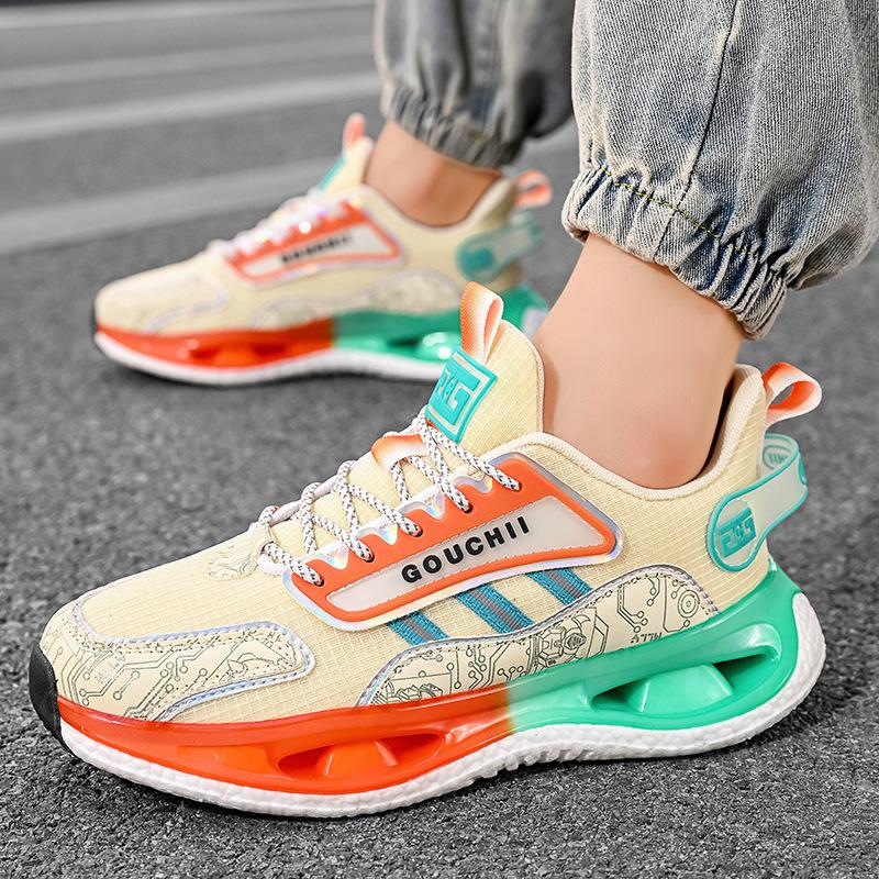 Große Größe Paare atmungsaktive Herrenschuhe Mesh Freizeitsportschuhe Popcorn Teenager Laufschuhe Daddy-Schuhe