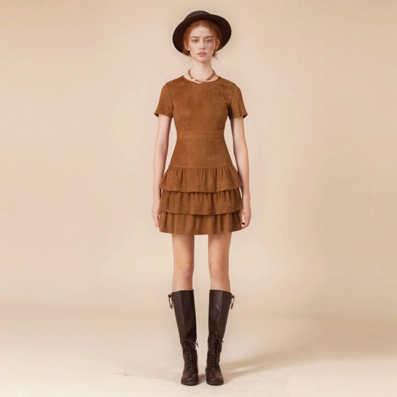 

Осенне-зимнее платье из эластичной замши в европейском и американском стиле с высокой талией