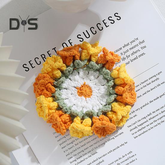 Květinový tkaný podtácek, protiskluzové držáky na kelímky, prostírání, dekorativní háčkovaná konvalinka, podložka na nápoje, opakovaně použitelný prostírání na stůl, kuchyňské doplňky.