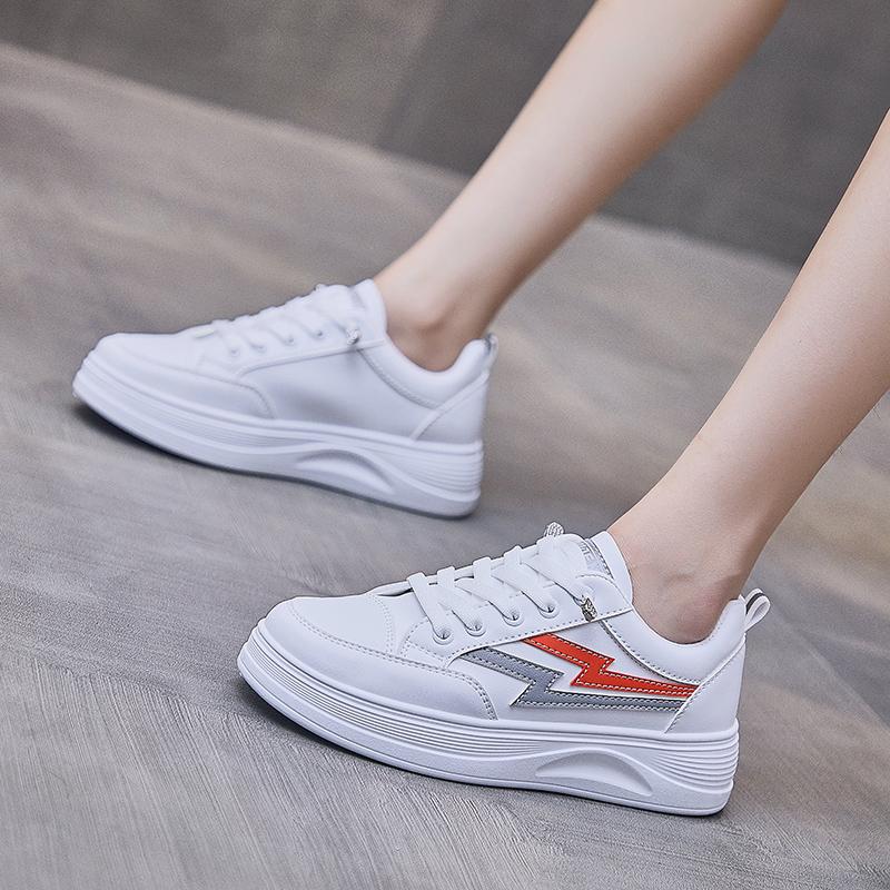 Мода rasteiras femininas Осень 2024 Новые женские маленькие белые туфли Кроссовки — фото 4