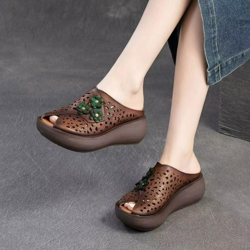 

Thick-soled Birken Slippers Women s Flower Hole Sandals Mother Shoes Non-slip 41 коричневий