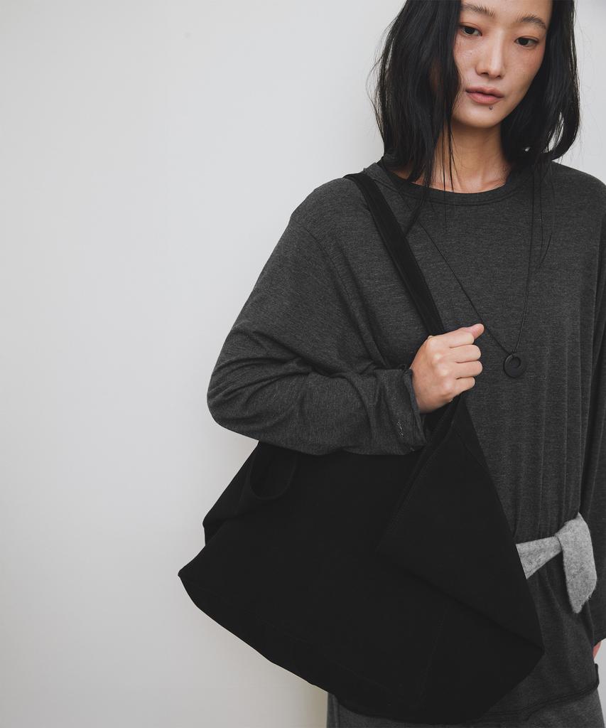Low Tide Suede Urban Bag [Black]