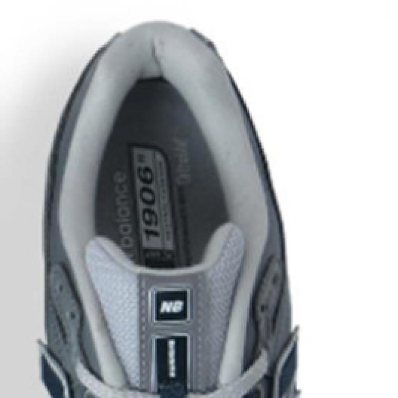 New Balance Sneakers M1906rc