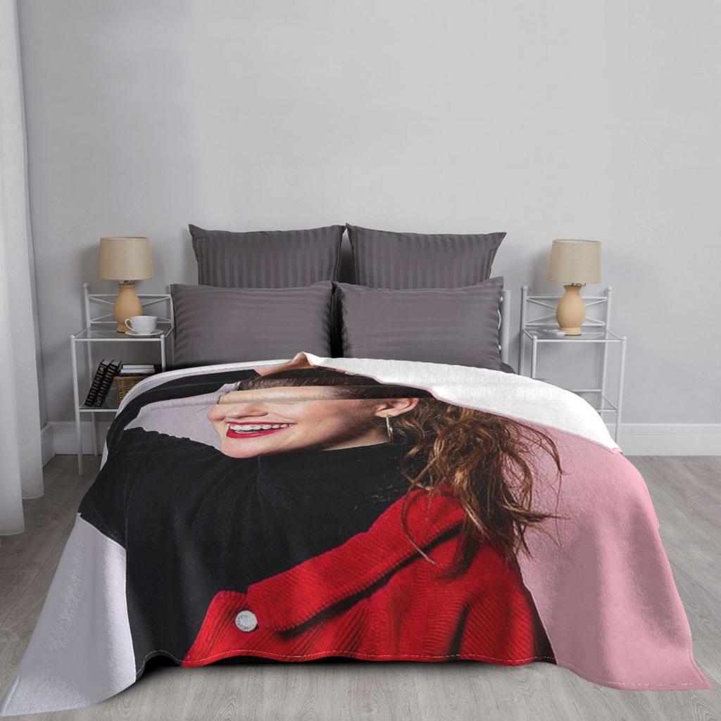 Danielle Rose Russell Blankets Soft Warm Flannel Throw Blanket Plush for Bed Living room Picnic Travel Home Sofa