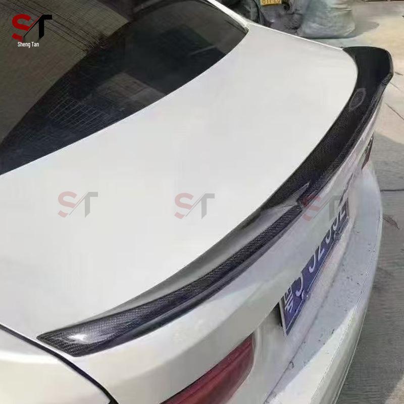 BMW 4 Series G22/G82 M4 Carbon Fiber CS Style Rear Spoiler Ducktail Diffuser