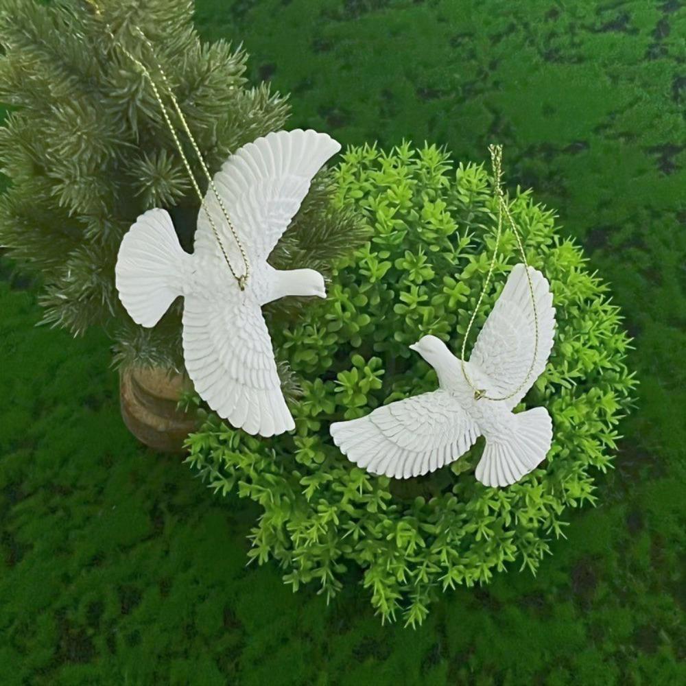 Resin Christmas Tree Pigeon Ornament Carved Design Friendship Doves Hanging  Gift