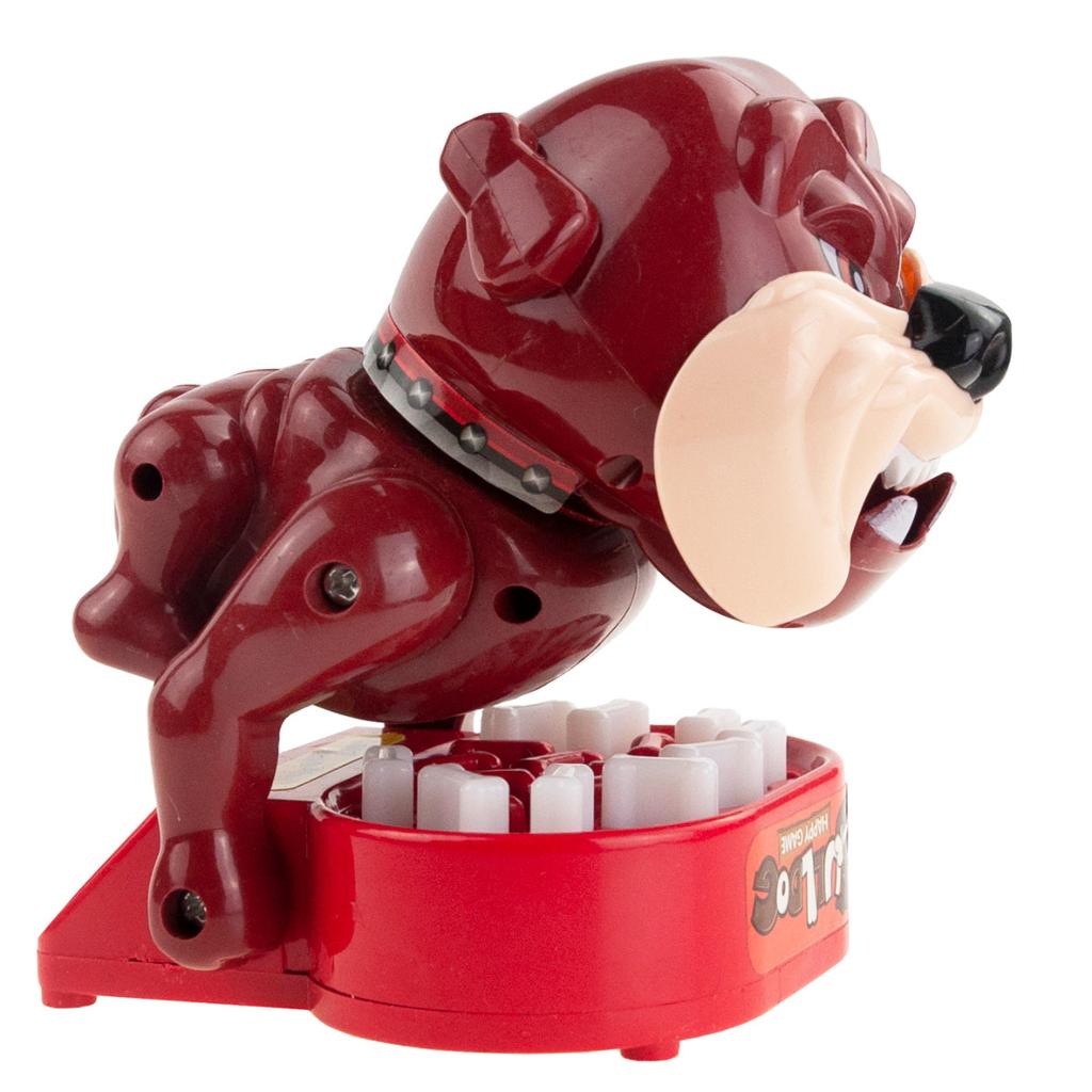 TG55530 GAME DANGEROUS DOG biting Dog reflexes