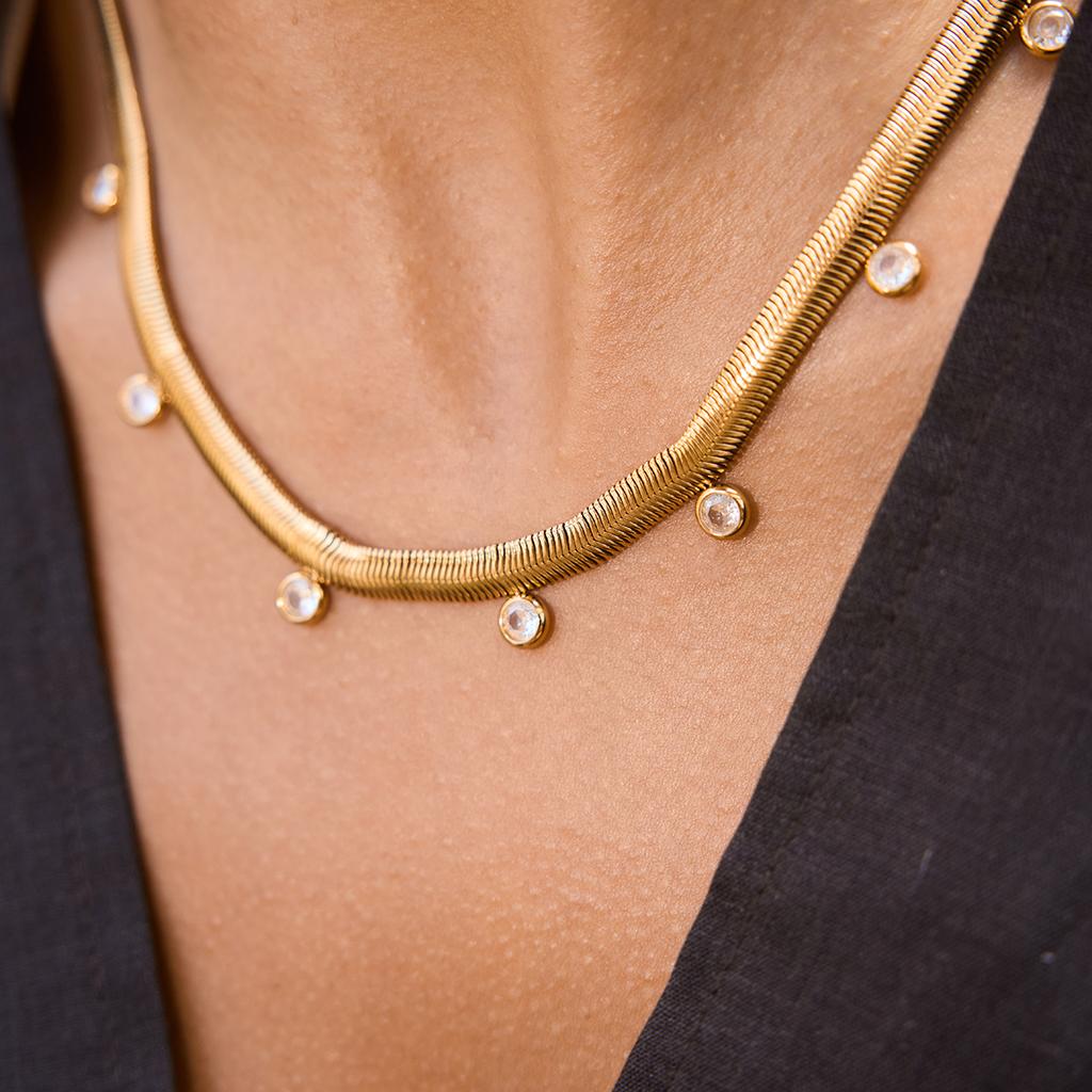Yori High Quality Cubic Zirconia Pendant Snake Bone Chain Necklace 18K Golden Plated 2025 Personalized Charm Statement Jewelry