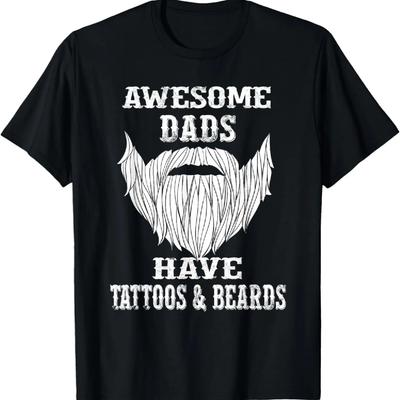 Tolle Väter haben Tattoos und Bärte Vatertags-T-Shirt