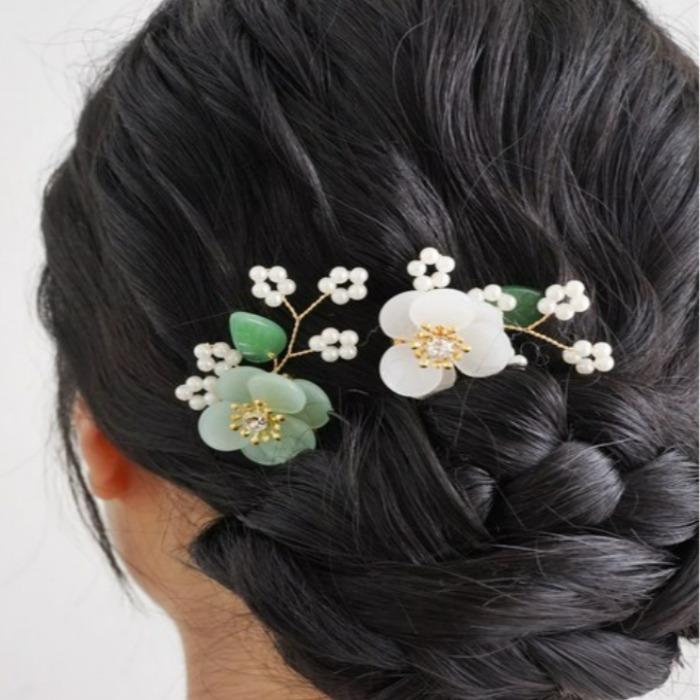 Korean Hair Corsage Hanbok Hair Ornament Set, Rose Blossom White + Green