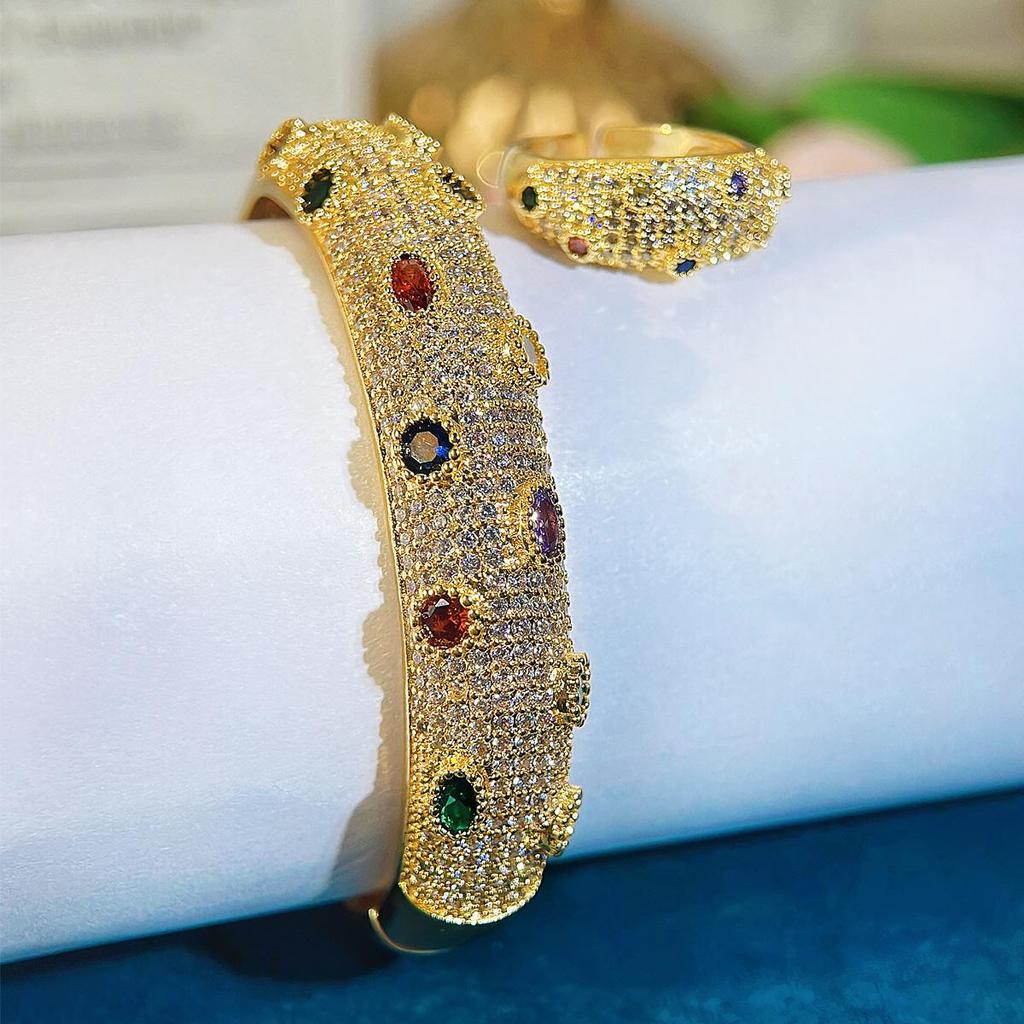 CMM High-quality Dubai Luxury Jewelry Set Retro Italian Hand-Brushed Craftsmanship Golden Inlaid Zircon Woman Bangle Ring Sets