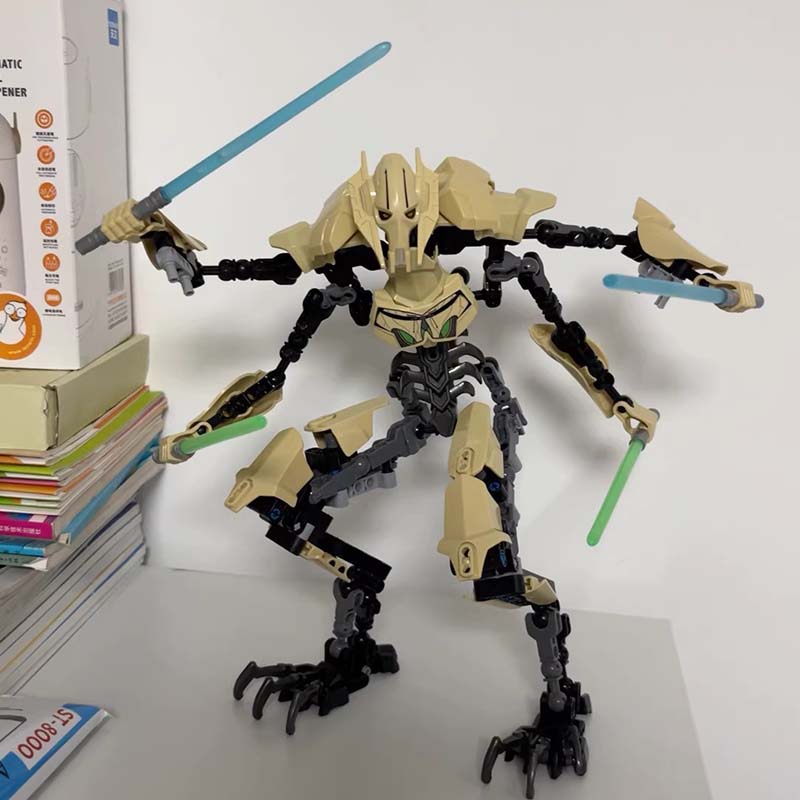 183pcs KSZ714 Star Action Figure assembly Toy Anime Robot Grievous With Lightsaber Hilt Combat Weapon Model Building Blocks Gift