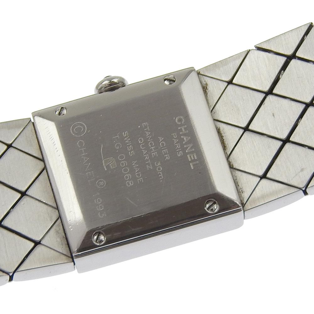 Chanel Matelasse Watches H0489 Diamond Bezel blackDial Stainless Steel Quartz Analog Display Women Used