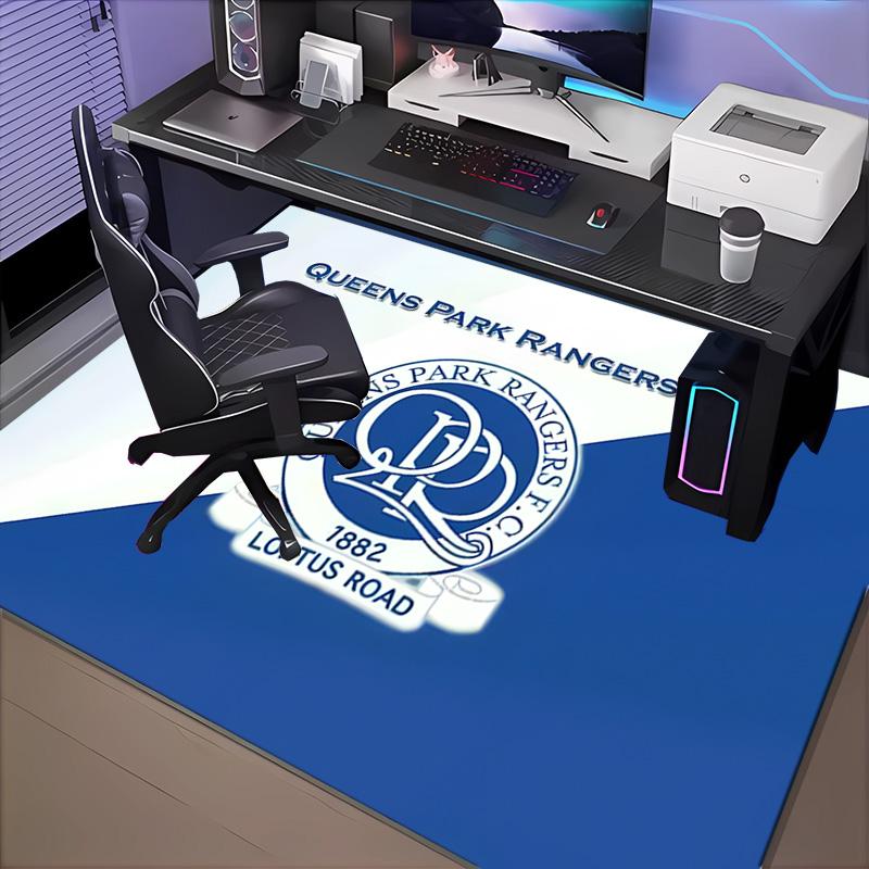 1PC Blue And White Queens Park Floor Mat for Living Room, Game Rooms, Office, Bedroom, Office Floor Mat Playful Design, Christmas fan gifts