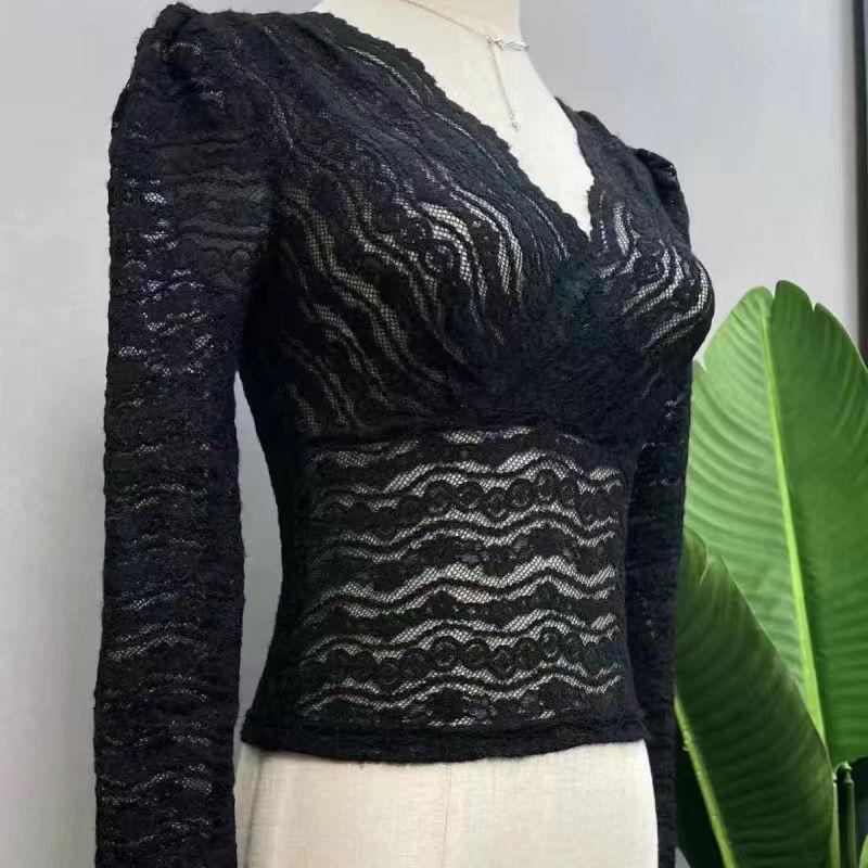 

Кружевная рубашка с французским V-образным вырезом и рукавами-фонариками — осенняя повседневная мода для женщин. XXL for 125-135 jin