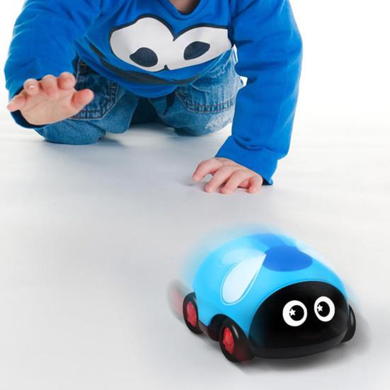 Pull Back Car Lovely Simulated Plastic Ladybug Two-way Pull Back Toy for Kids