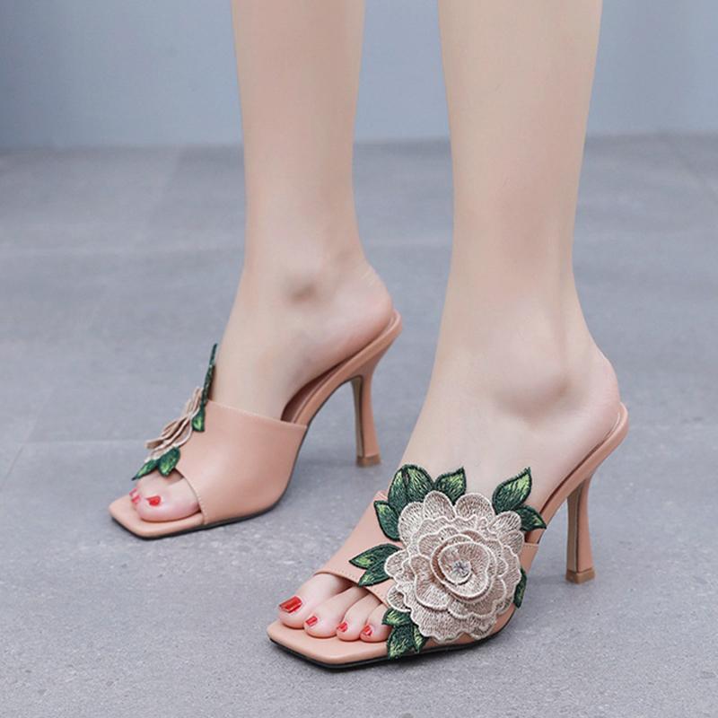 Fashion Liyke High Quality Handmade Embroidery Flower Women Slippers Sandals Fashion Square Open Thin Heels Shoes Female Mules Slides