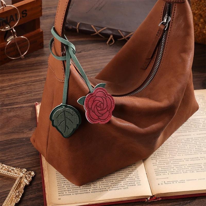 1 Piece Multi Functional Faux Leather Bookmark with Floral Patterns Page Number Marking Student Stationery Bookmarks