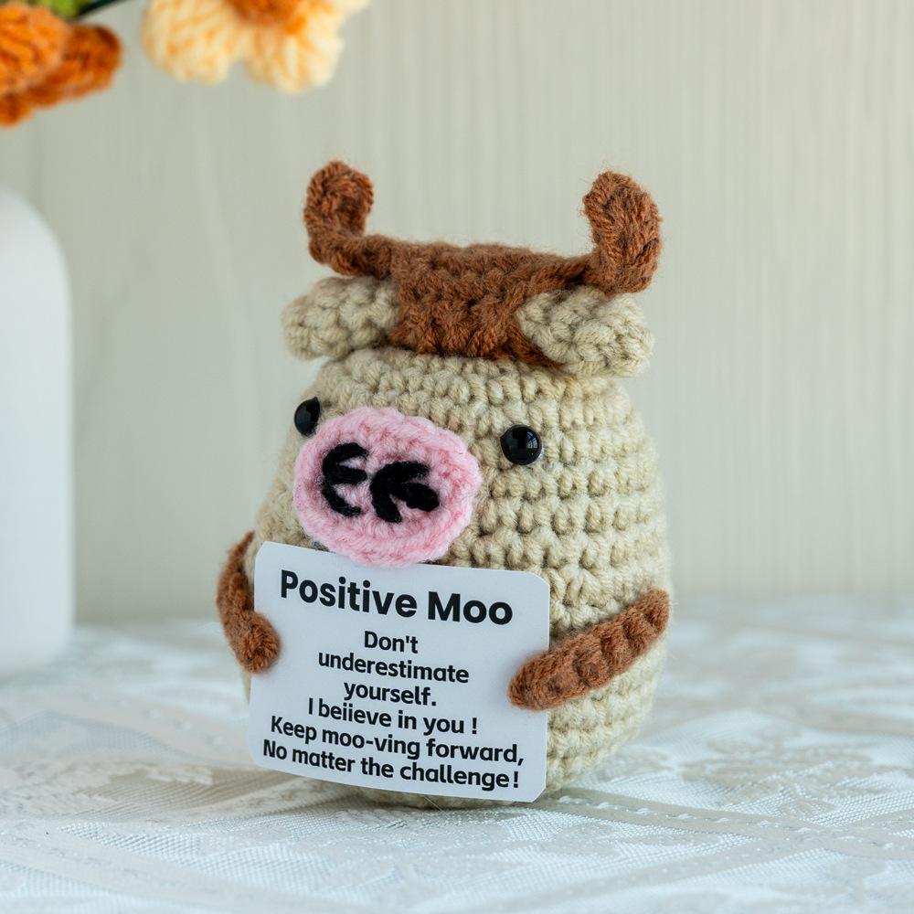 Funny Crochet Emotional Support Cow Doll With Card Desktop Ornament Handmade Knitted Positive Energy Cow Doll Christmas Gifts