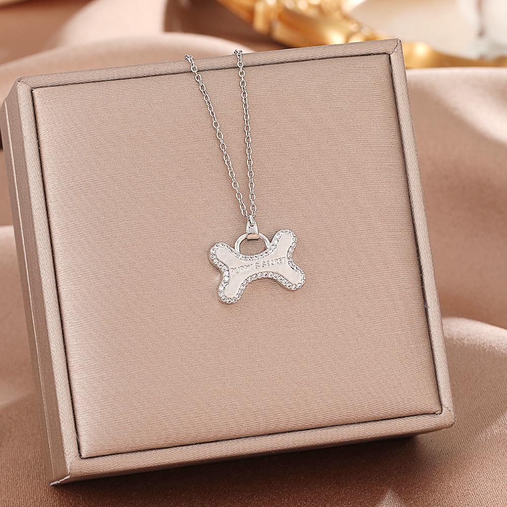 Women's Silver Titanium Steel Necklace with Micro-Inlaid Zircon - Elegant, Durable Clavicle Chain Jewelry