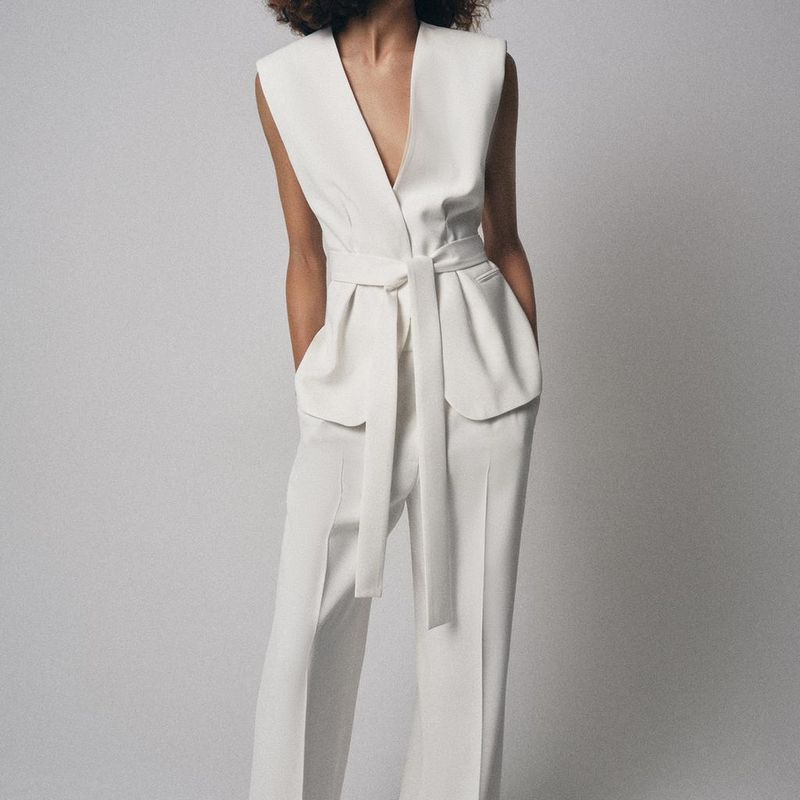 Zbzr Spring New Women clothes Western Style With Belt Vest Top Trumpet pants 2390198 2377198