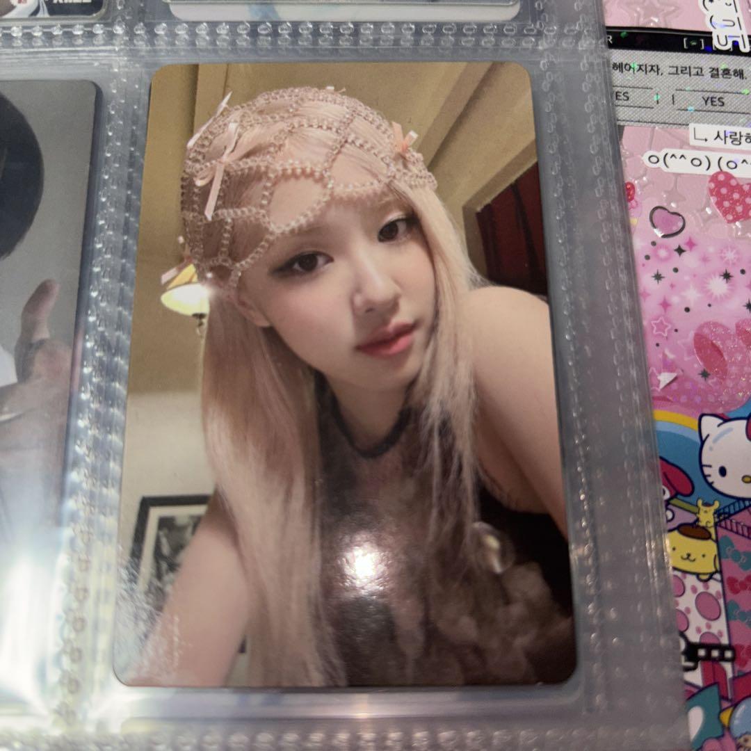 

[USED] BLACKPINK Seagreen Rosé Trading Card