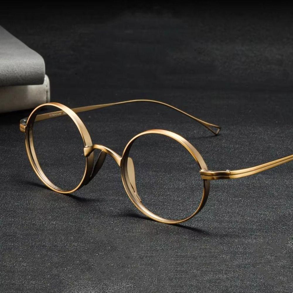 New Pure Glasses Frame Oval Shape Simple Design Eyeglasses Frames Retro Classic Eye Decoration