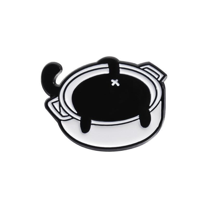 

Black Cat Creative Pin Unique Kitchen Cup Design Playful Animal Brooch For All QHXZ073