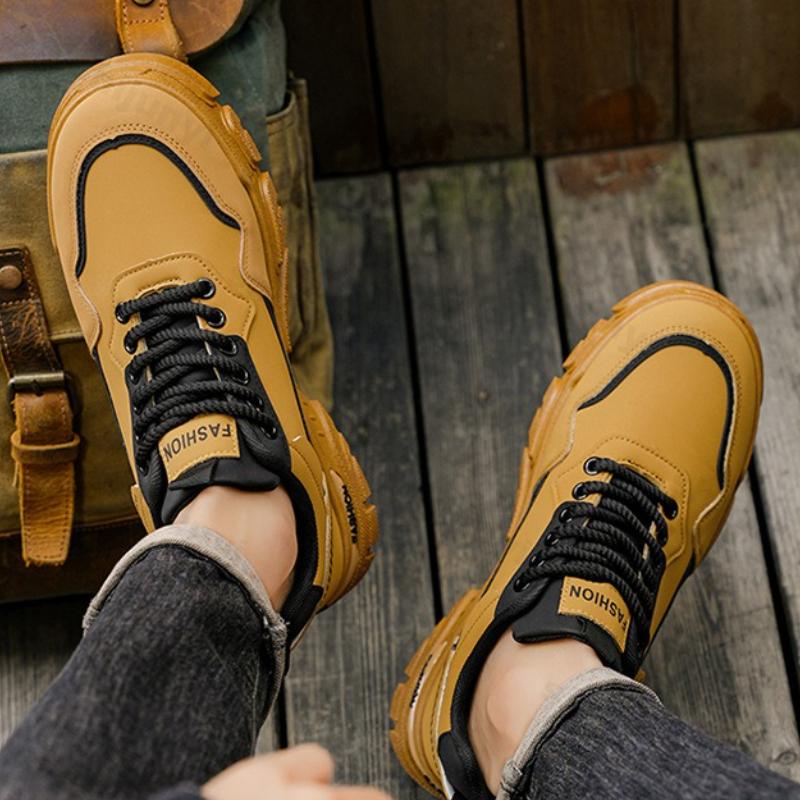 Men Outdoor Work Shoes 2026 Autumn Winter New Waterproof Non Slip Platform Sneakers Fashion Vintage Height Increase Casual Shoes