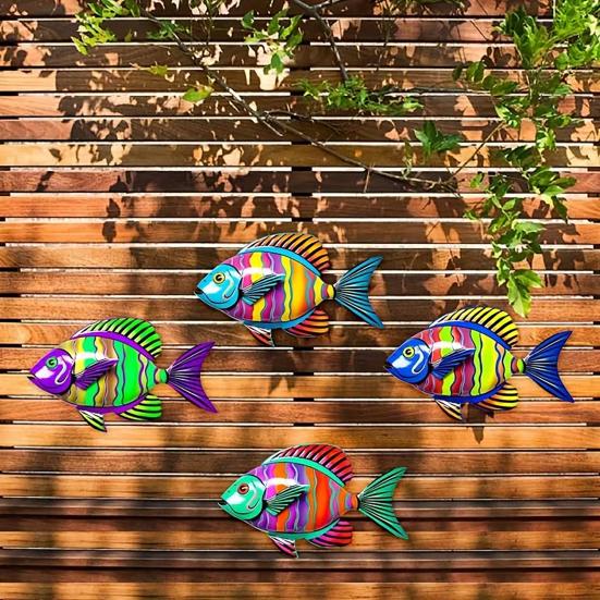 8 Stück Holz-Meeresfisch-Wandkunst Küsten-Tropenfisch-Skulptur Strand-Thema Meeres-Tier Hängende Wanddekoration für Terrasse Garten Zaun Pool Seehaus