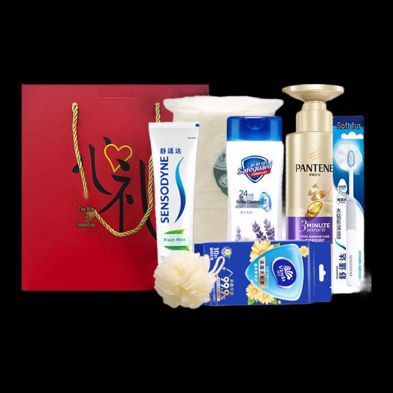 Essential Travel Toiletries Gift Set